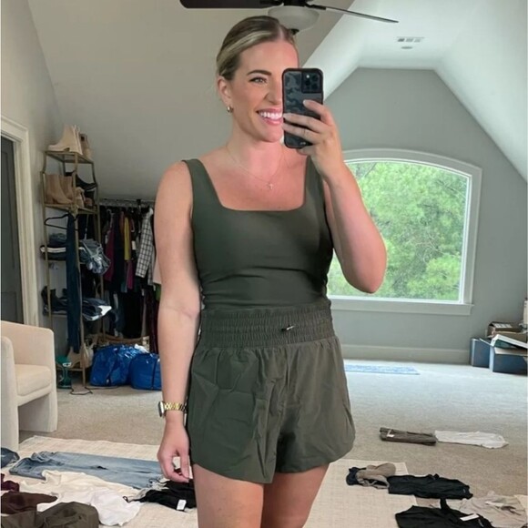 Abercrombie & Fitch YPB Olive Green SculptLUX Hybrid Flyaway Active Onesie - Picture 11 of 11